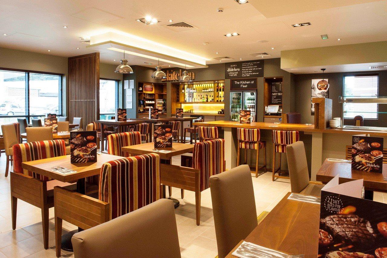 Premier Inn Fleet Exterior photo